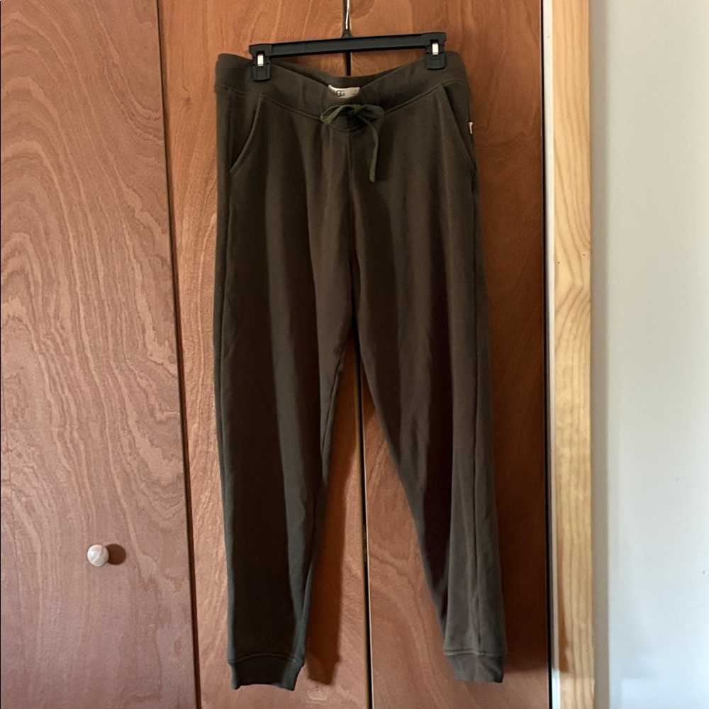 UGG Women's Army Green Joggers XL